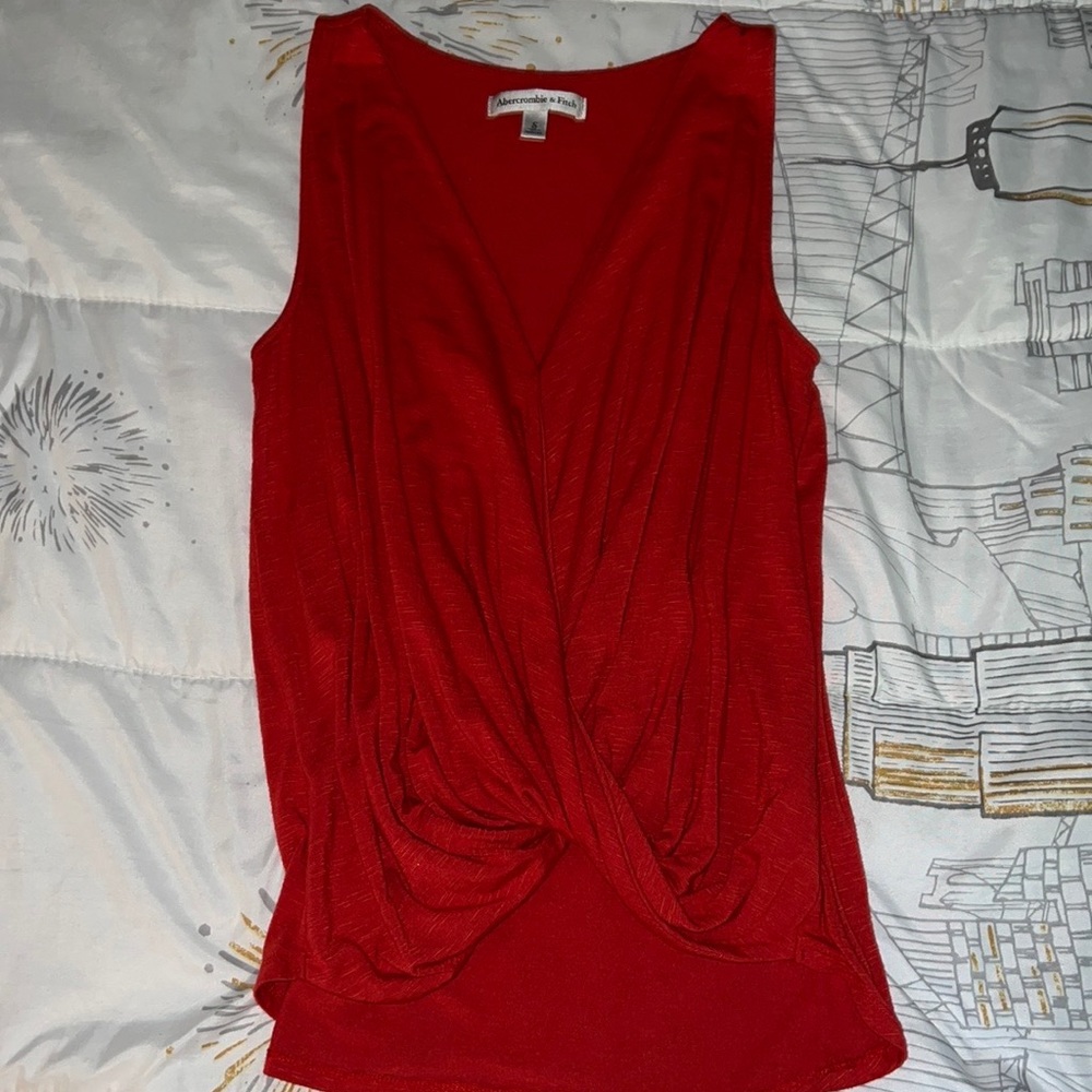 ABERCROMBIE AND FITCH TANK